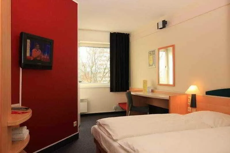 Egon Hotel Hamburg City 3*,